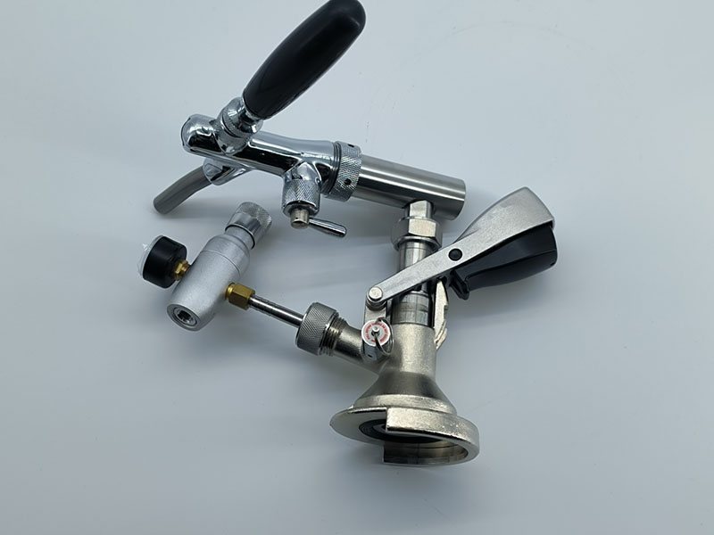 Beverage Kegs & Dispensing Sets image 20