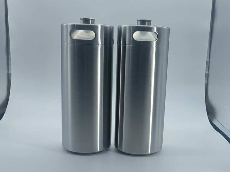 Beverage Kegs & Dispensing Sets image 32
