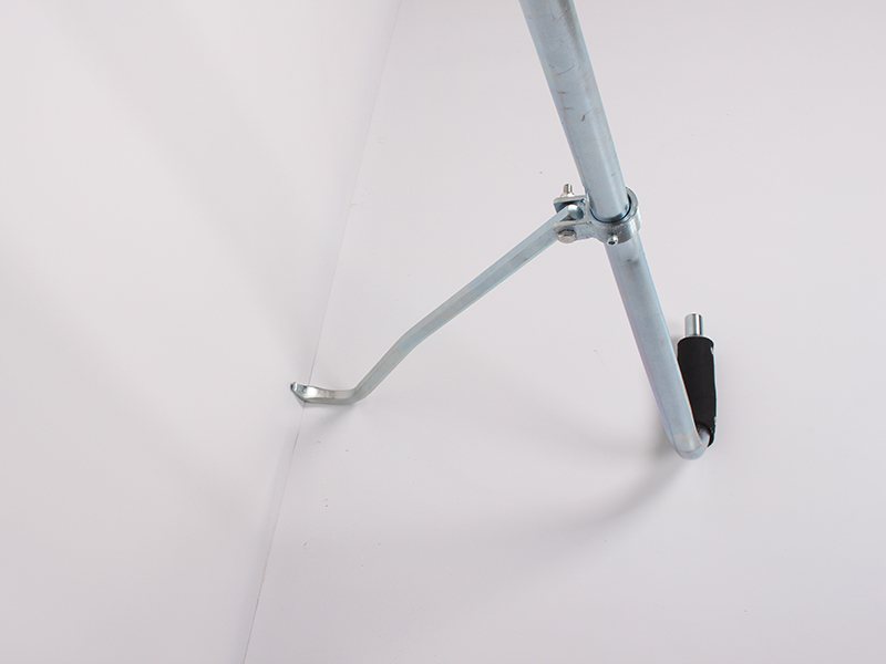 Manhole Cover Lifting Tools image 9